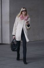 FEARNE COTTON Out and About in London 0711