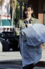 JENNIFER GARNER Out in Santa Monica 3110