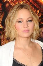 JENNIFER LAWRENCE at The Hunger Games: Mockingjay Part 1 Photocall in London