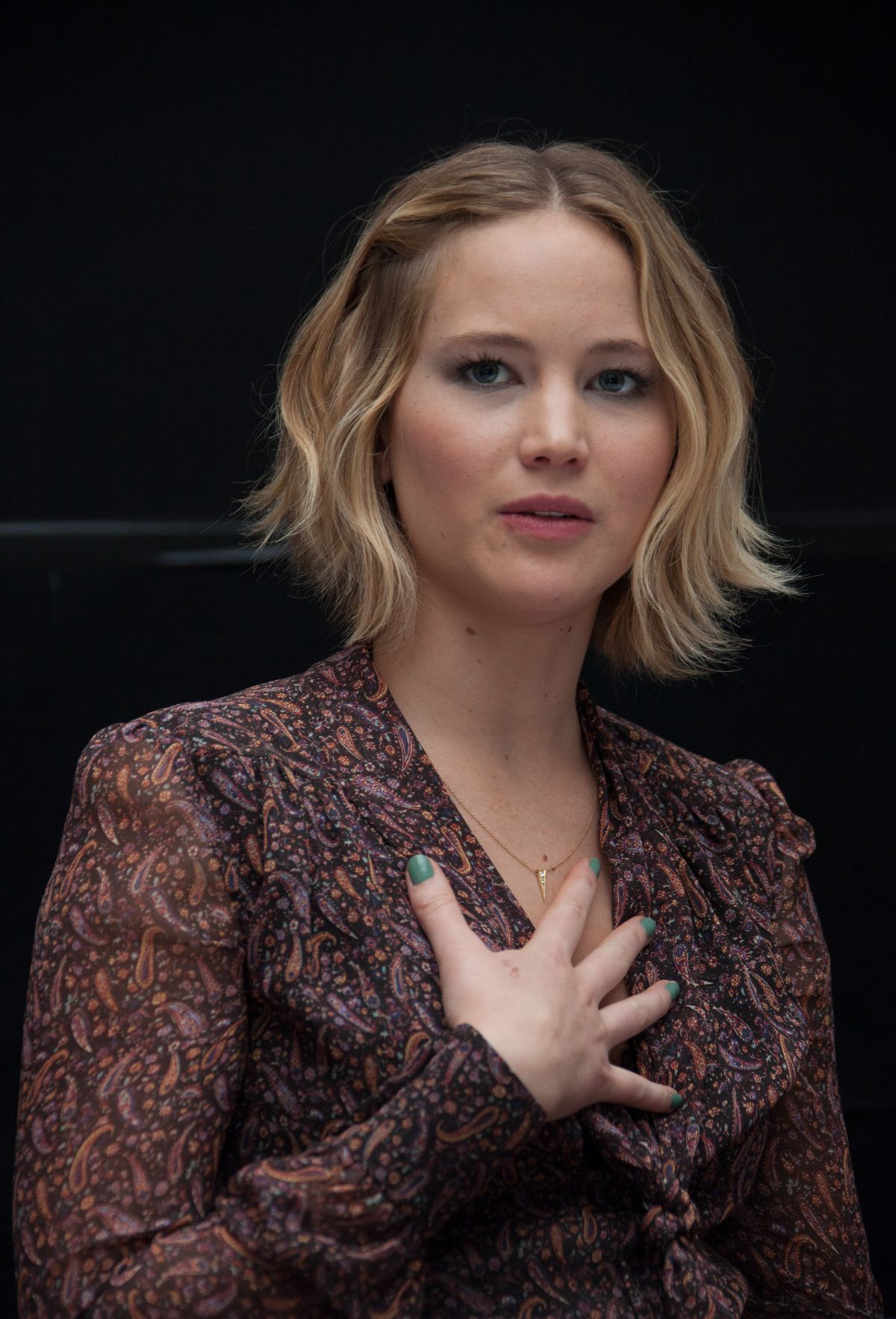 Jennifer Lawrence The Hunger Games Mockingjay Part 1 Portraits Hawtcelebs 