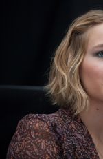 JENNIFER LAWRENCE - The Hunger Games: Mockingjay Part 1 Portraits