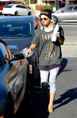 KALEY CUOCO Leaves a Yoga Class in Studio City 2411