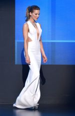 KATE BECKINSALE at 2014 American Music Awards in Los Angeles