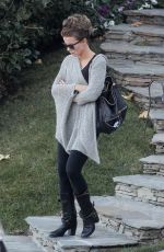 KATE BECKINSALE Out and About in Los Angeles 1911