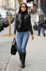KATIE HOLMES in Tight Jeans Out in New York 1211