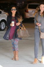 KELLY BROOK Arrives at Los Angeles International Airport 1511