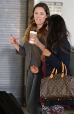 KELLY BROOK Arrives at Los Angeles International Airport 1511