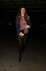 KELLY BROOK Arrives at Los Angeles Lakers Game