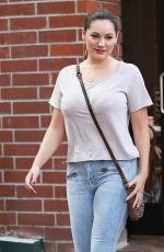 KELLY BROOK in Tgiht Jeans Out Shopping in Beverly Hills