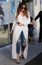 KHLOE KARDASHIAN at Pirofliprc in Van Nuys