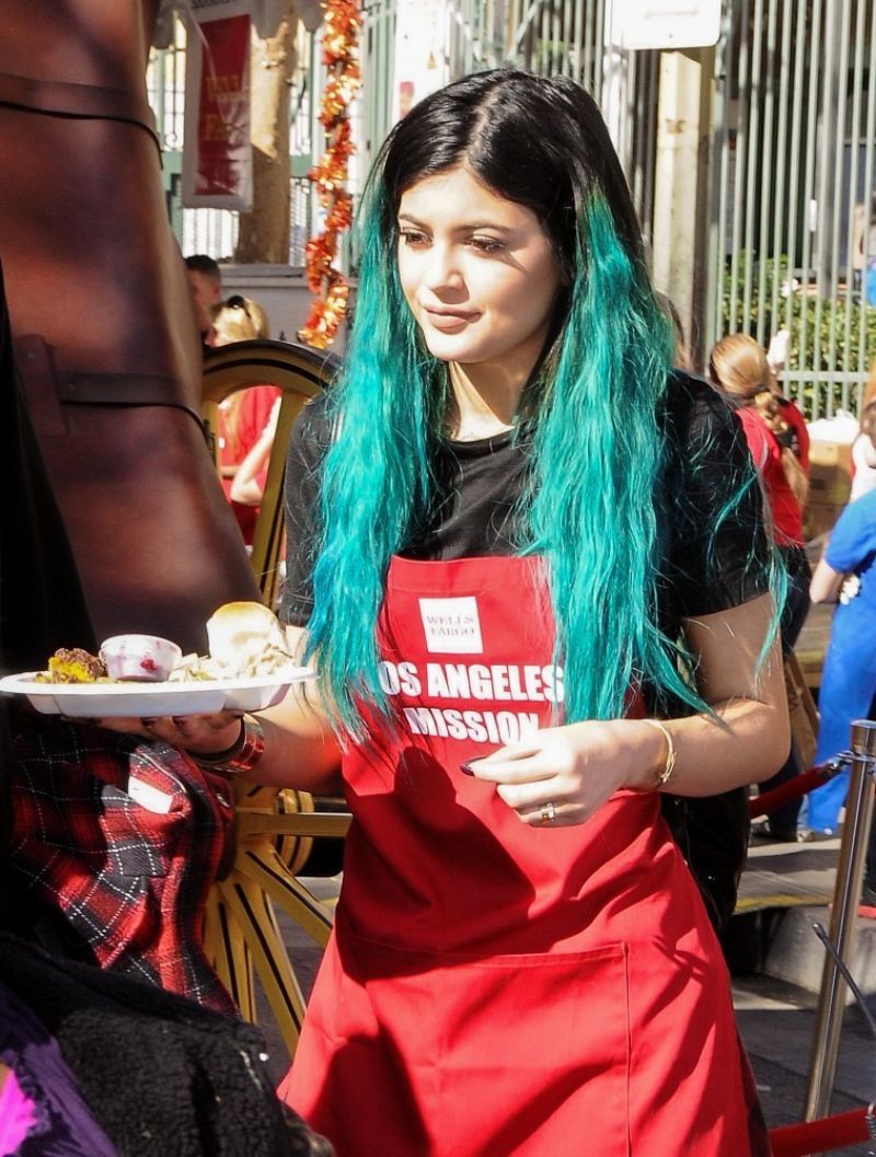 KYLIE JENNER at L.A. Mission and Anne Douglas Center KYLIE JENNER at L.A. Mission and Anne Douglas Center