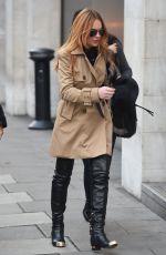LINDSAY LOHAN Out and About in London 3010