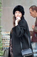 LIV TYLER Out and About in Notting Hill Gate