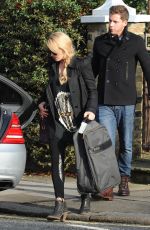 MARGOT ROBBIE and Tom Ackerley in Out in London