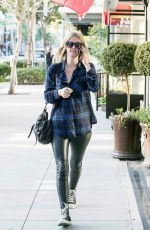 NICKY HILTON Out and About in Beverly Hills 1211