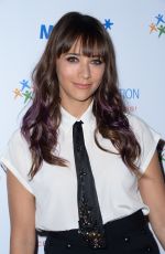 RASHIDA JONES at Goldie Hawn