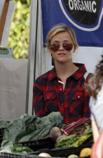 REESE WITHERSPOON at a Farmers Market in Los Angeles