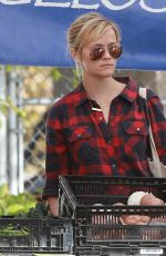 REESE WITHERSPOON at a Farmers Market in Los Angeles