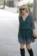 REESE WITHERSPOON Out in Beverly Hills 0411