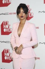 RIHANNA at It