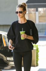 ROSIE HUNTINGTON-WHITELEY in Leggings Heading to a Gym in Beverly Hills 2711