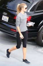 ROSIE HUNTINGTON-WHITELEY in Tights at a Gym in West Hollywood 1011