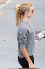 ROSIE HUNTINGTON-WHITELEY in Tights at a Gym in West Hollywood 1011