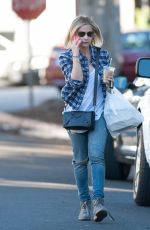 SARAH MICHELLE GELLAR in Jeans Out and About in Los Angeles 2611