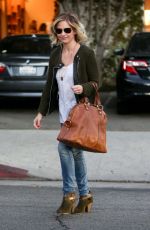 SARAH MICHELLE GELLAR Out and About in Los Angeles 2111