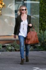 SARAH MICHELLE GELLAR Out and About in Los Angeles 2111