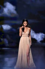 SELENA GOMEZ Performs at 2014 American Music Awards in Los Angeles