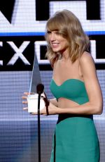 TALOR SWIFT at 2014 American Music Awards in Los Angeles