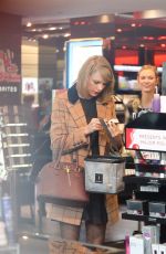 TAYLOR SWIFT and KARLIE KLOSS Out Shopping in New York