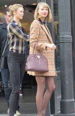 TAYLOR SWIFT and KARLIE KLOSS Out Shopping in New York