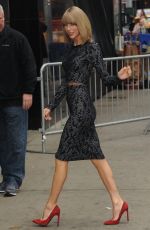 TAYLOR SWIFT Arrives at Good Morning America in New York 1111