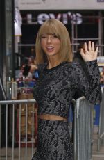 TAYLOR SWIFT Arrives at Good Morning America in New York 1111