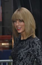 TAYLOR SWIFT Arrives at Good Morning America in New York 1111