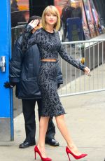 TAYLOR SWIFT Arrives at Good Morning America in New York 1111