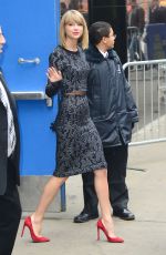 TAYLOR SWIFT Arrives at Good Morning America in New York 1111