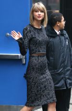 TAYLOR SWIFT Arrives at Good Morning America in New York 1111