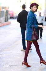 TAYLOR SWIFT Arrives at Her Apartment in New York 1011