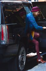 TAYLOR SWIFT Arrives at Her Apartment in New York 1011