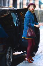 TAYLOR SWIFT Arrives at Her Apartment in New York 1011