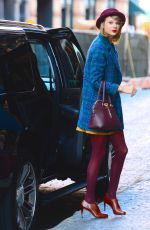 TAYLOR SWIFT Arrives at Her Apartment in New York 1011
