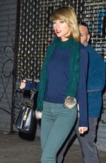 TAYLOR SWIFT Leaves a Gym in New York
