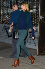 TAYLOR SWIFT Leaves a Gym in New York