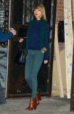 TAYLOR SWIFT Leaves a Gym in New York