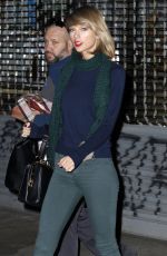 TAYLOR SWIFT Leaves a Gym in New York