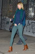 TAYLOR SWIFT Leaves a Gym in New York