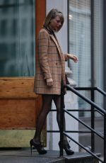 TAYLOR SWIFT Leaves Her Apartment in New York 1211